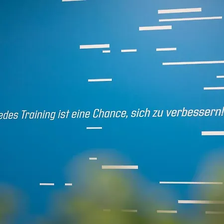 호텔 Treff Punkt 3*