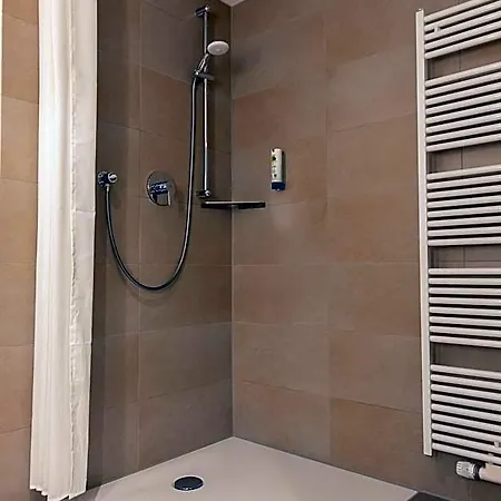 Treff Punkt Hotel 3*